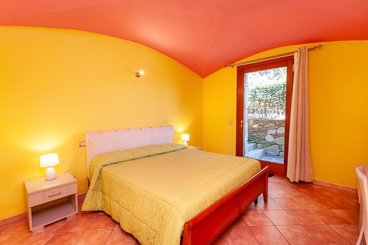 סאן תאודורו B&B Pettirosso Garden מראה חיצוני תמונה