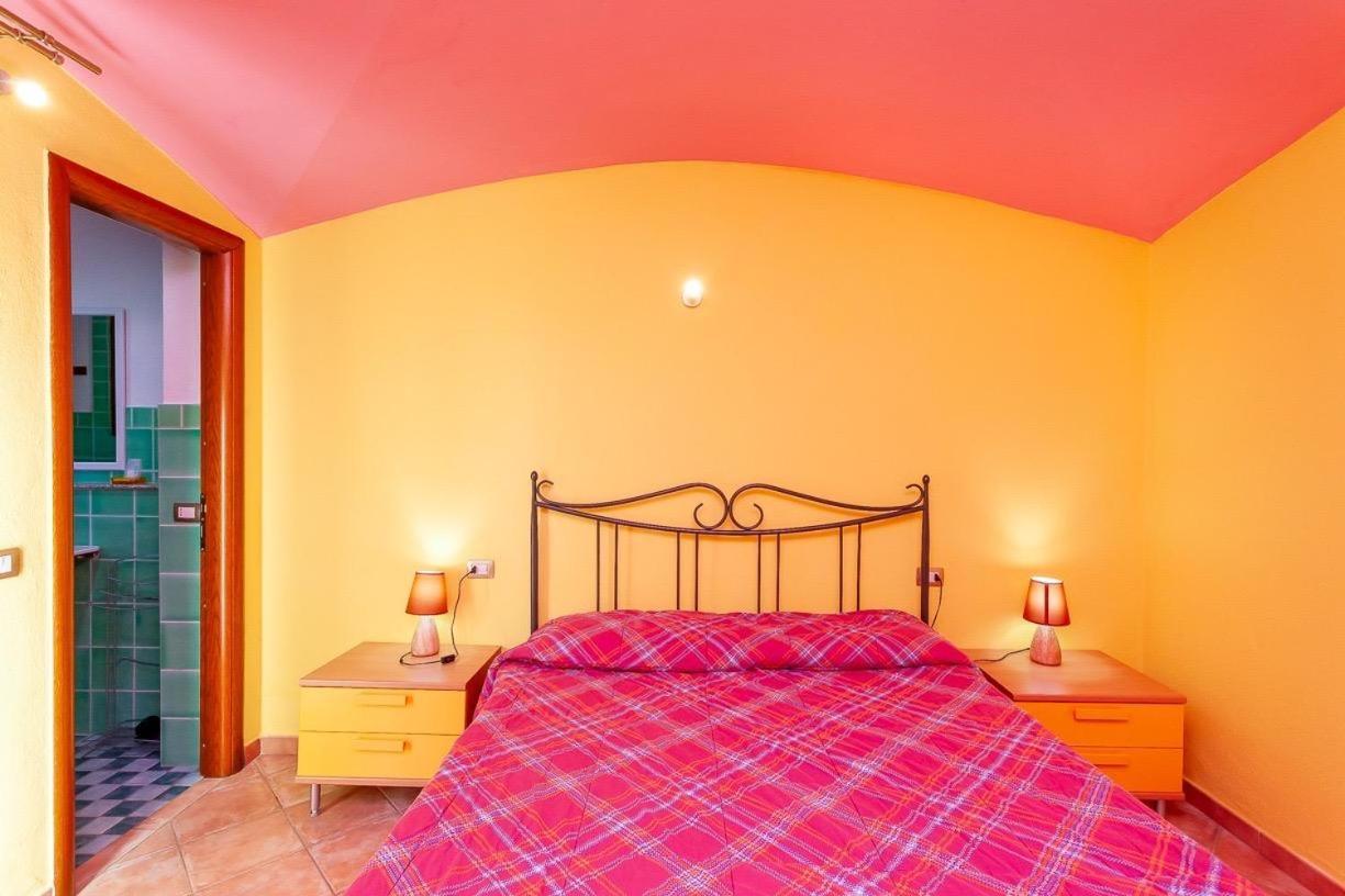 סאן תאודורו B&B Pettirosso Garden מראה חיצוני תמונה