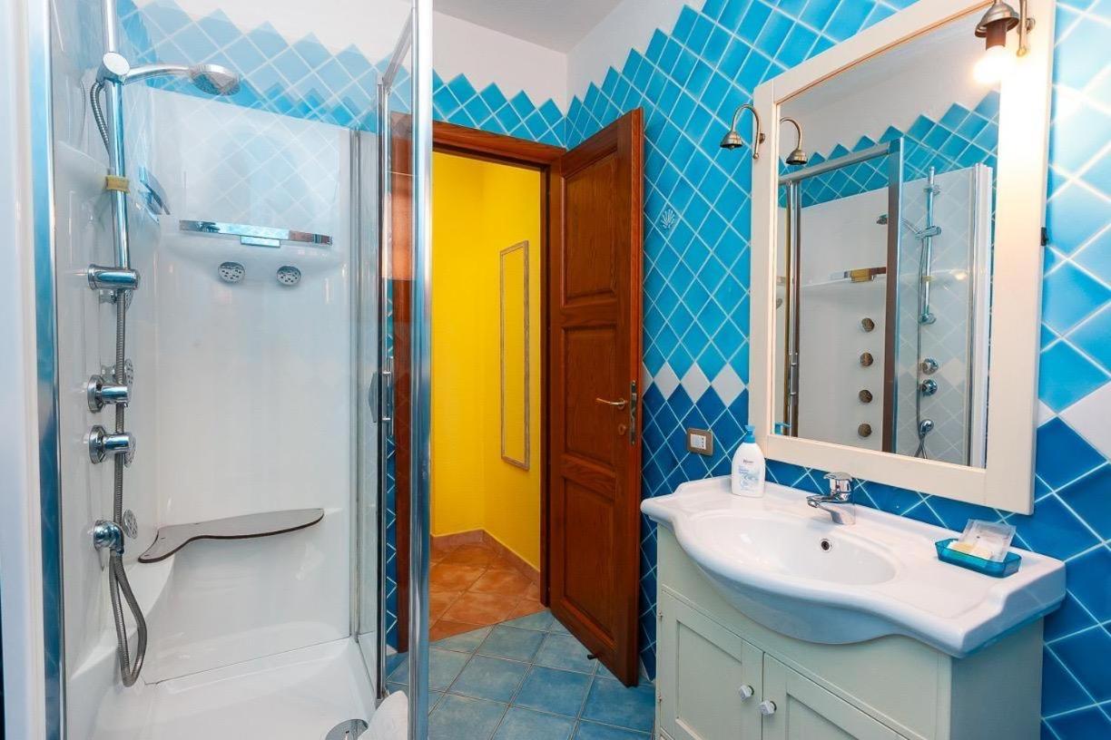 סאן תאודורו B&B Pettirosso Garden מראה חיצוני תמונה