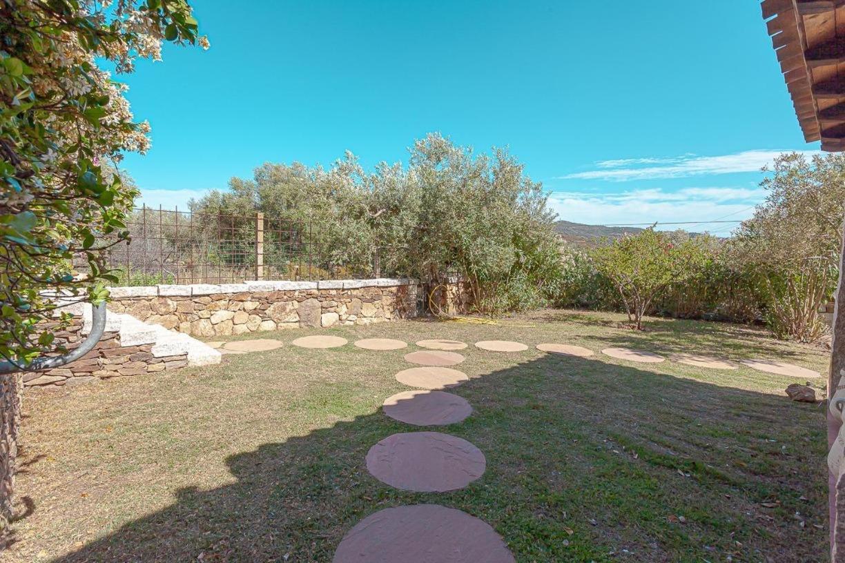 סאן תאודורו B&B Pettirosso Garden מראה חיצוני תמונה